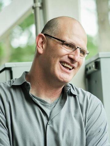 Dr. Uri Hasson